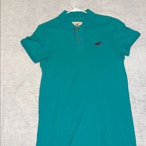 Hollister tee shirt
